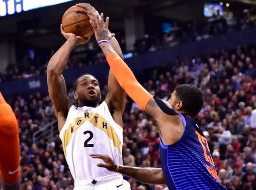 席上总有几 席上总有几