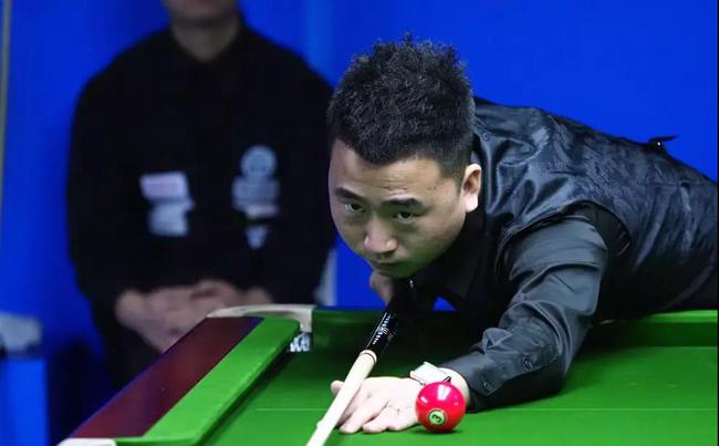 一位长期遭 一位长期遭