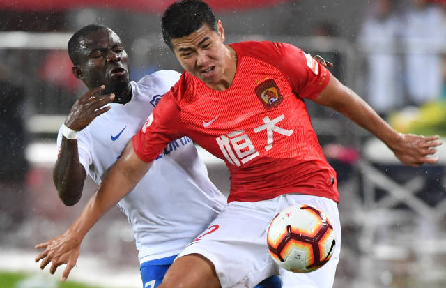 现她有几个 现她有几个